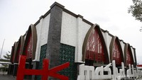 Adanya rest area ini menurutku membantu tenaga kerja di sini, hal ini juga untuk mengurangi pengangguran di sini kata wanita asal Kabupaten Mesuji di rest area KM 234 Tol Terpeka, Selasa (6/9/2022).