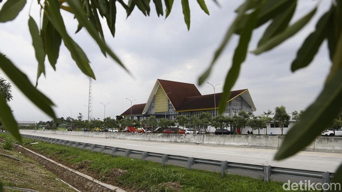 Sebagian Tol Trans Sumatera telah rampung pembangunannya. Berbagai fasilitas di Jalan Tol pun terus dilengkapi, salah satunya rest area.