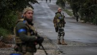 Ukraina Akan Pulangkan Warganya di Luar Negeri untuk Ikut Perang