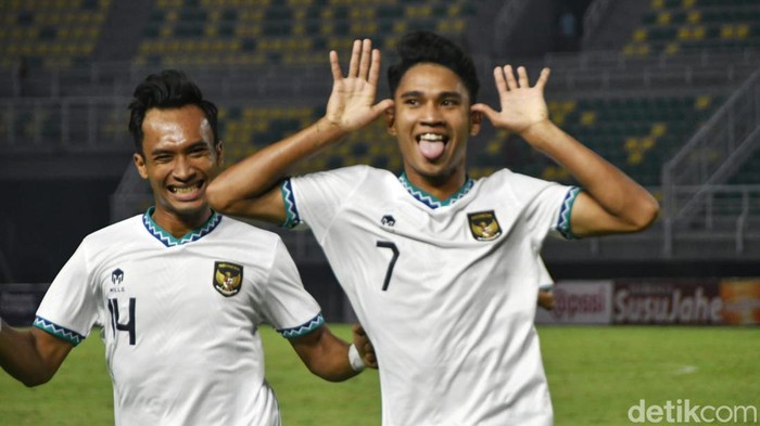 Timnas Indonesia U-19 menumbangkan Hong Kong dengan skor 1-5, Jumat (16/9/2022). Ini merupakan laga lanjutan Kualifikasi Piala Asia U-20 2023 Grup F.