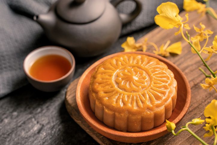 Wanita remehkan kue buatan ibu kekasihnya