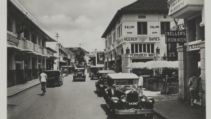 Jalan Braga Bandung tempo dulu.