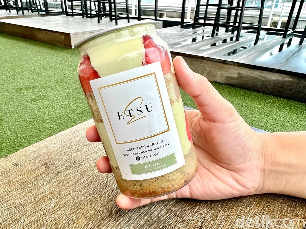 Lagi Tren Kue dalam Kaleng Khas Jepang, Begini Rasanya.