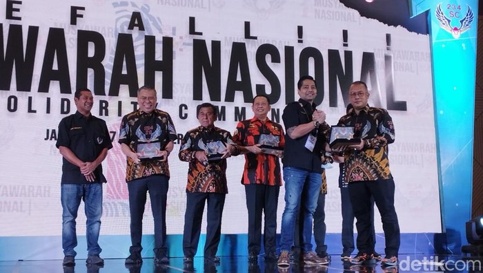 Ormas 234 SC menggelar munas perdana. Ketua Dewan Pembina DPP 234 SC Japto Soelistyo menyebut pihaknya fokus penyatuan silaturahmi antarkader lewat hobi. (Brigitta Belia/detikcom)
