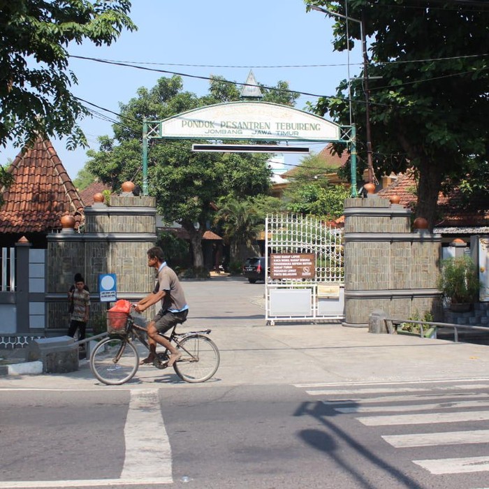 ponpes tebuireng