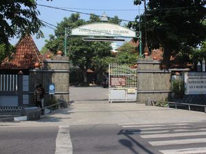 6 Pondok Pesantren Besar di Jawa Timur
