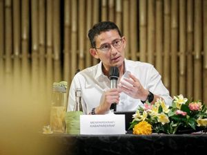 Jurus Sandiaga Sikapi Tiket Pesawat Mahal Jelang WSBK di Mandalika
