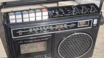 Ingin merekam lagu. Foto: Reddit