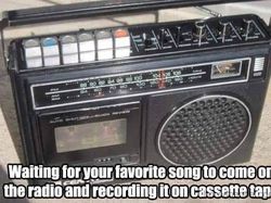 Teknologi Hanya Anak 90-an Can Relate, Pernah Menggunakannya?