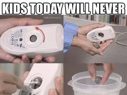 Teknologi Hanya Anak 90-an Can Relate, Pernah Menggunakannya?