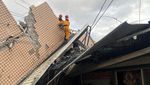 Evakuasi Korban Gempa di Taiwan