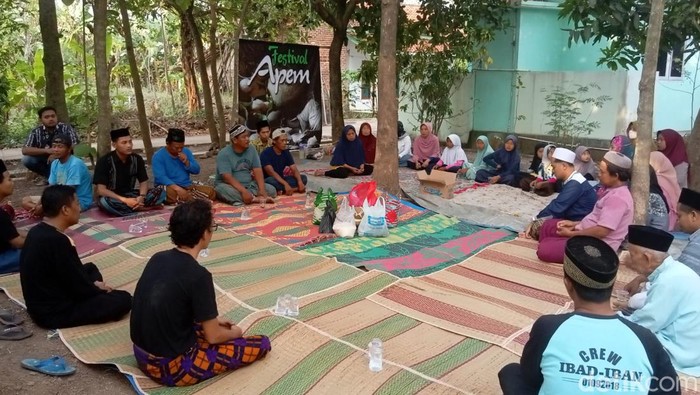 Festival apem di Majalengak.