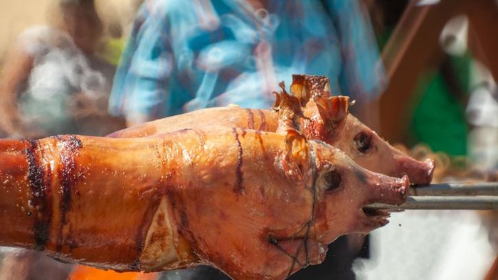 Hukum muslim jualan daging babi