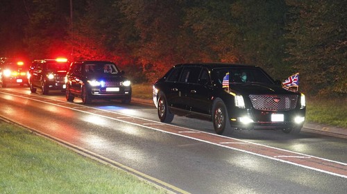 Presiden Amerika Serikat (AS) Joe Biden tiba di London, Inggris, Sabtu (17/9/2022) waktu setempat. Kedatangannya untuk menghadiri pemakaman Ratu Elizabeth II.
