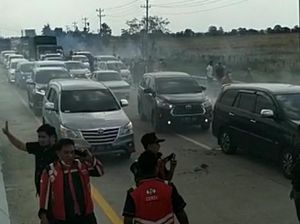 Tabrakan Beruntun Tol Pejagan-Pemalang Diduga akibat Warga Bakar Lahan