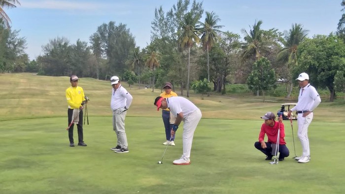 Kondisi lapangan golf di Lombok Golf Kosaido Country Club Pantai Sire Lombok Utara, NTB.