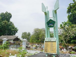 Tugu Pionir Transmigrasi: Jejak Kelam Kematian 67 Orang di Kali Sewo