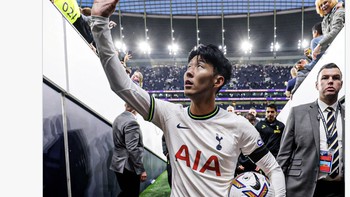 Ini juga yang pertama dilakukan oleh pemain Tottenham Hotspur, cetak hat-trick dari bangku cadangan. Foto: Twitter