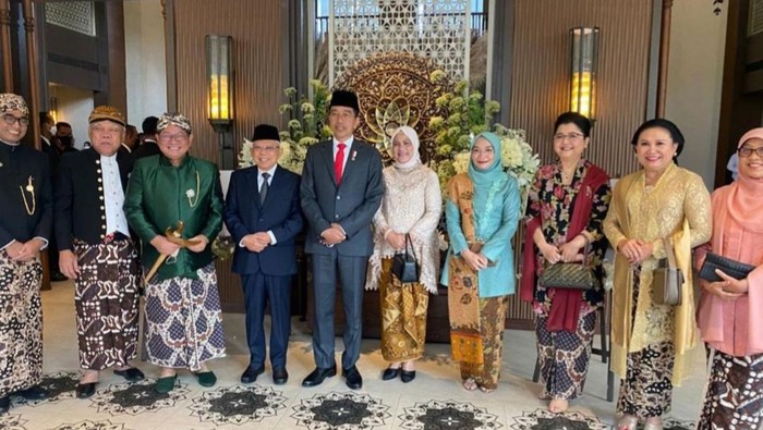 Momen Jokowi dan Maruf Amin Hadiri Pernikahan Putri Pratikno