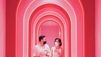 Selain area kolam, lorong ini juga menjadi spot favorit untuk berfoto. Tampilannya yang estetik membuat foto menjadi Instagramable. Foto: dok. Museum of Ice Cream / Karen Lui