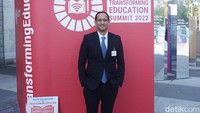 Nadiem ternyata pernah magang di markas PBB saat masih menjalani sekolah menengah di New York. Saya pernah internship di PBB. Dan Ini pertama kali saya kembali ke sana sejak umur 19 tahun, ungkapnya. Foto: Meliyanti Setyorini