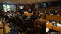Nadiem menjadi panelis bersama anggota legislatif Mongolia dan beberapa pemimpin organisasi seperti World Bank dan Microsoft dengan topik Digital Learning. Di sini Nadiem memperkenalkan Merdeka Belajar. Foto: Meliyanti Setyorini