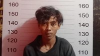 Sementara terkait motif pelaku melakukan pembusuran terhadap suporter PSM Makassar, Kompol Andi menjelaskan jika pelaku hanya iseng. Pelaku melepaskan tembakan panah kepada korban saat berpapasan di jalan. Foto: (dok. istimewa)