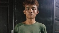Para pelaku saat diamankan langsung digelandang ke Polsek Biringkanaya. Saat diamankan, polisi juga mendapati sejumlah barang bukti berupa busur panah dari salah satu pelaku. Foto: (dok. istimewa)