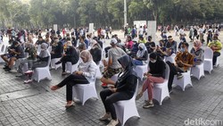 The Indonesian International Education Foundation menggelar pemeriksaan kesehatan gratis di GBK. Kegiatan ini untuk memperingati 40 tahun IIEF di Indonesia.