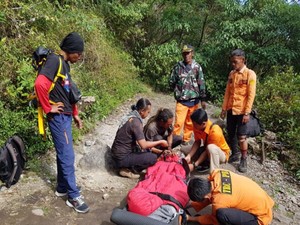 Pendaki Gunung Lawu Meninggal, Jenazah Tiba di Rumah Duka Banjarsari Solo