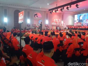 Momen Puan Diteriaki Presiden Saat Beri Arahan Kader PDIP se-Jateng