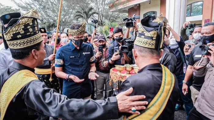 Menteri Pariwisata dan Ekonomi Kreatif Sandiaga Salahuddin Uno di Kota Dumai. Istimewa