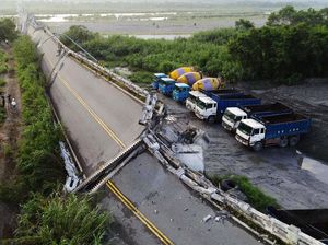 Gempa Besar Guncang Taiwan, Jalan Raya Rusak-Penerbangan Ditunda