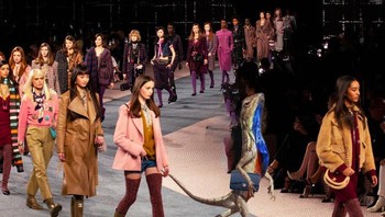 Ikut fashion week. Foto: Reddit