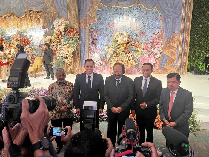 Foto AHY, Anies Baswedan, dan elite politik partai. (Sumber: Twiter Andi Arief)