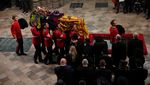 Terkini! Foto-foto Prosesi Pemakaman Ratu Elizabeth II