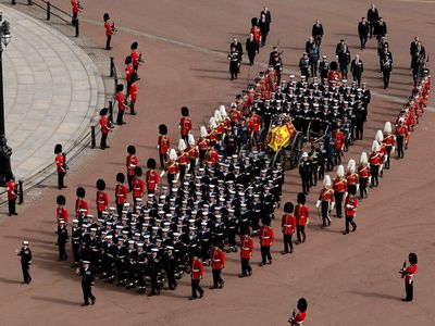 Jenazah Ratu Elizabeth II Dibawa ke Kastil Windsor