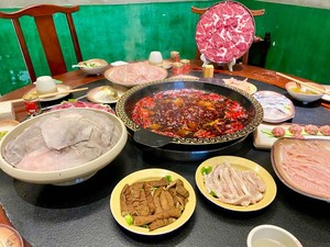 Kacau! Ngutang Rp 11 Juta di Restoran Hotpot, Pria Ini Malah Dibebaskan