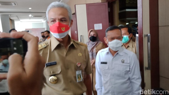Ketum Kagama yang juga Gubernur Jateng Ganjar Pranowo di Klaten, Senin (19/9/2022).