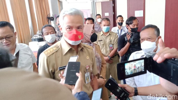 Ketum Kagama yang juga Gubernur Jateng Ganjar Pranowo di Klaten, Senin (19/9/2022).