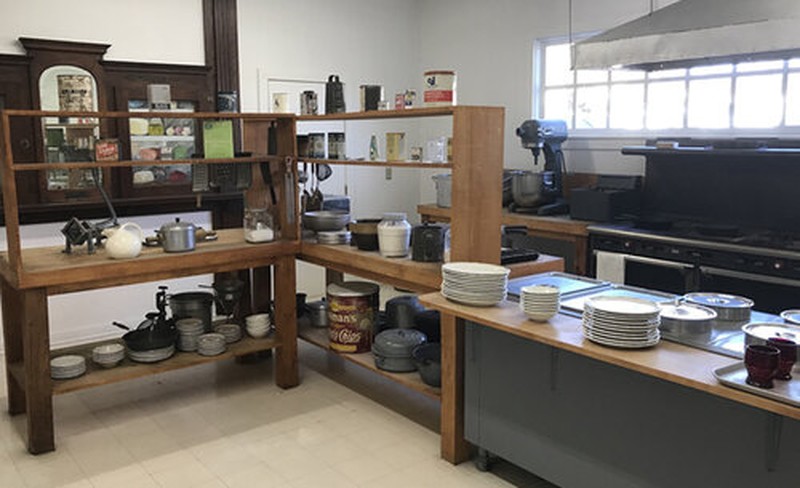 Museum Kolonel Sanders Museum Ini Memamerkan Perjalanan Kolonel Sanders, Pendiri dan Ikon KFC