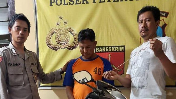Nenek Penjual Cenil di Jombang Lawan Penjambret Kalung Emas