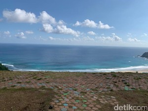 Paralayang Modangan Malang, Menikmati Indahnya Pantai dari Ketinggian
