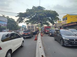 Ini U-Turn Diuji Coba Ditutup hingga Bikin Macet Jalan Alternatif Cibubur