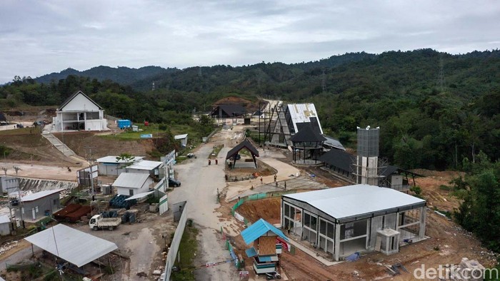 PLBN Jagoi Babang di Kabupaten Bengkayang, Kalimantan Barat, tengah dikebut pembangunannnya. Begini potretnya dari atas.