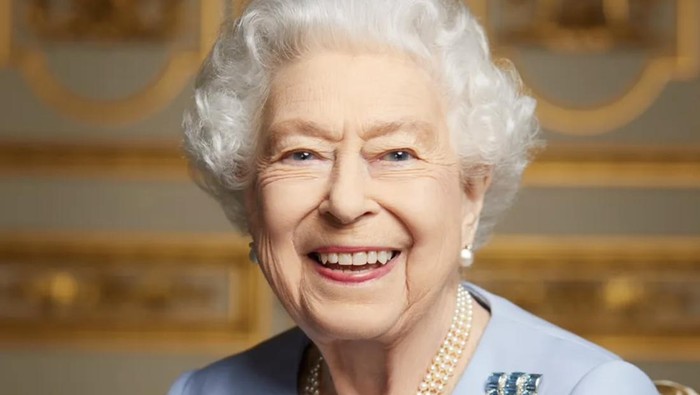 Ratu Elizabeth II