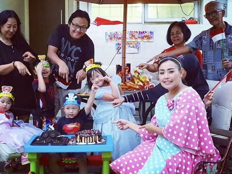 Selain Nyanyi, Pinkan Mambo Jago Masak Aneka Makanan