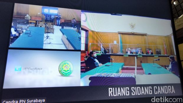 sidang pt alfa retailindo di pengadilan negeri surabaya