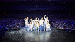 Potret Super Junior Bikin Jakarta Penuh Cahaya Biru