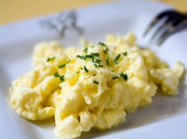 Ini Rahasia Bikin Telur Orak-arik Makin Harum Gurih